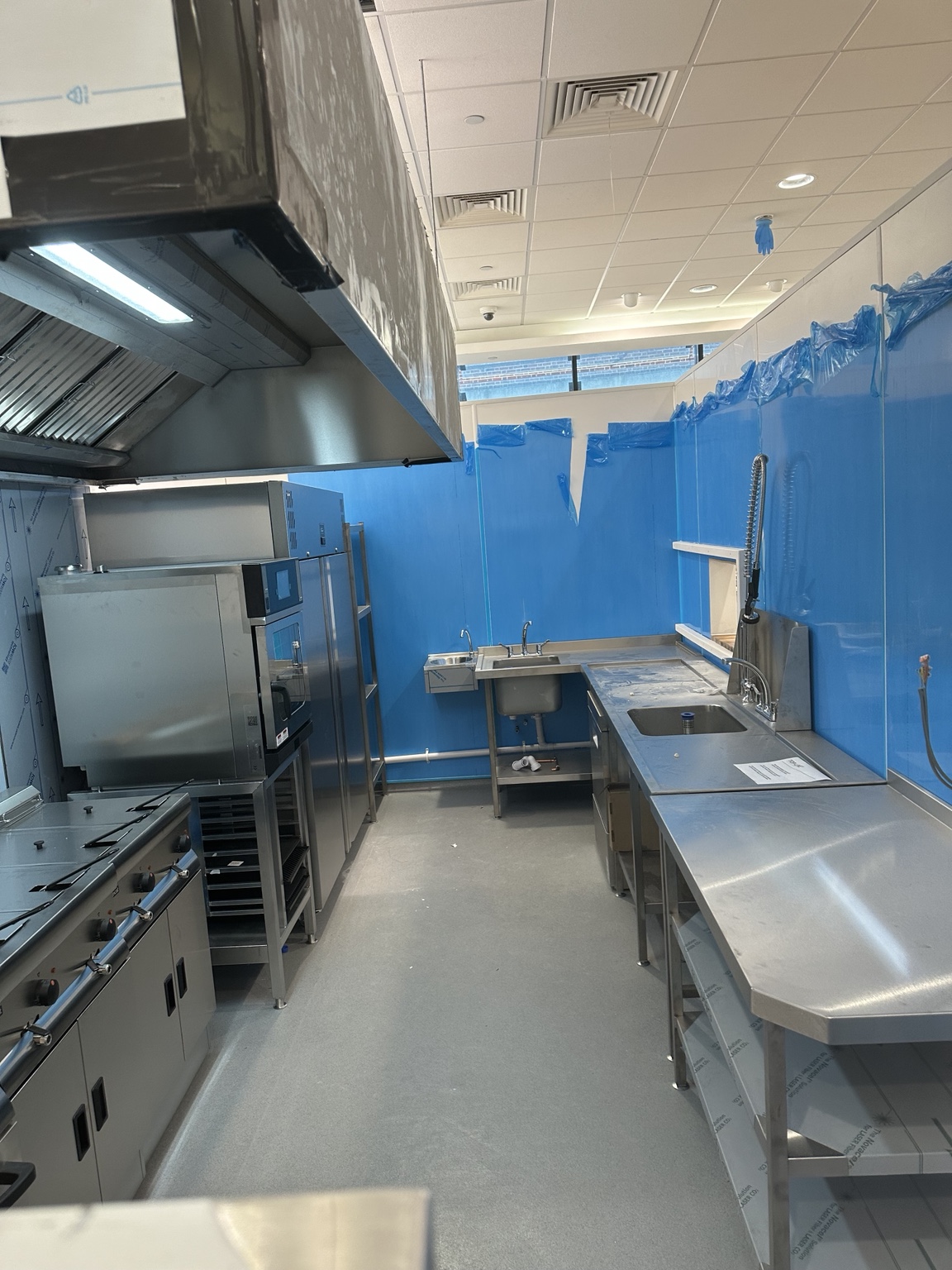 Commercial kitchen installation